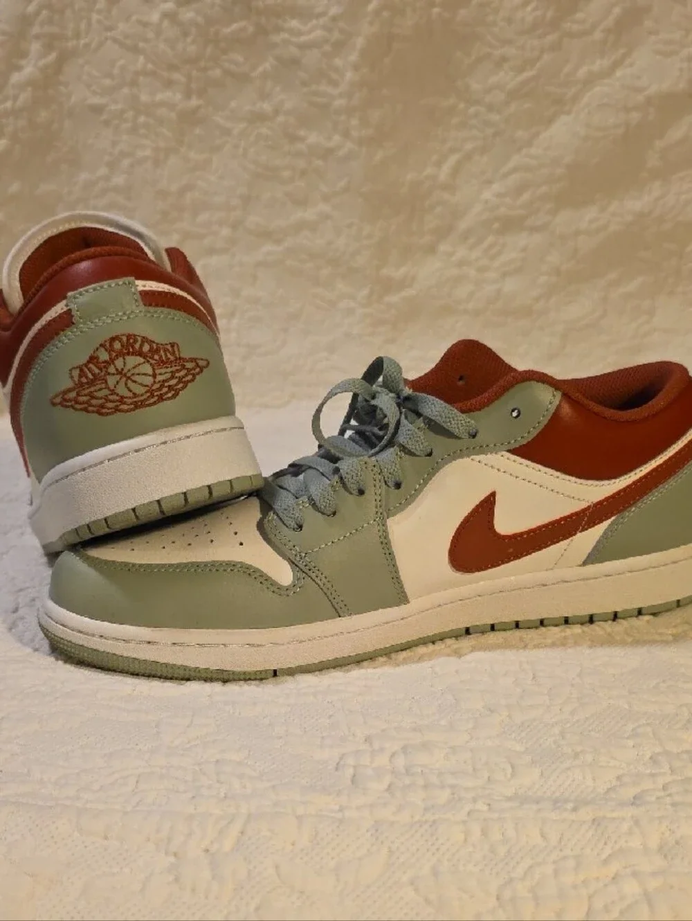 Jordan Men’s Low Sneakers - White, Sage & Rust